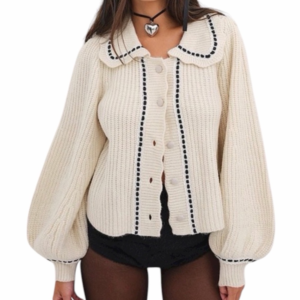 NWT Willow & Wind Cardigan with Brown Trim